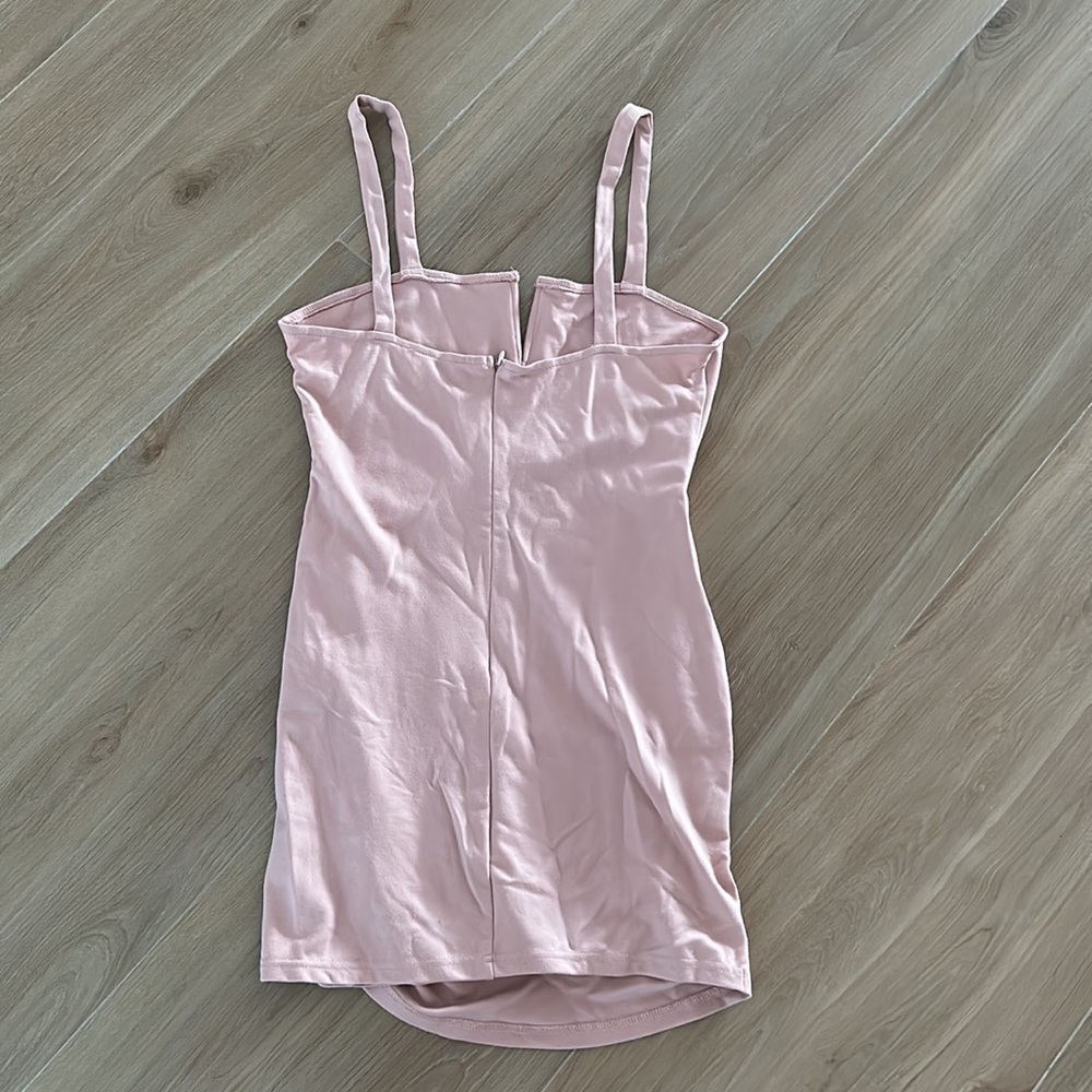 Superdown Dress - Picture 3 of 3